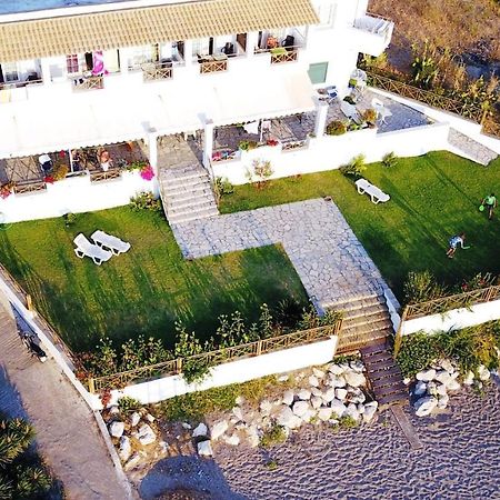 Nereides Apartments Agios Gordios  Dış mekan fotoğraf