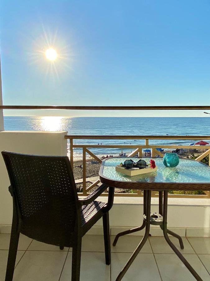 Nereides Apartments Agios Gordios  Dış mekan fotoğraf