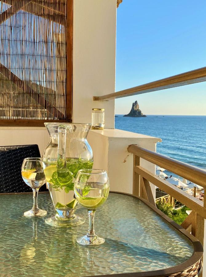 Nereides Apartments Agios Gordios  Dış mekan fotoğraf