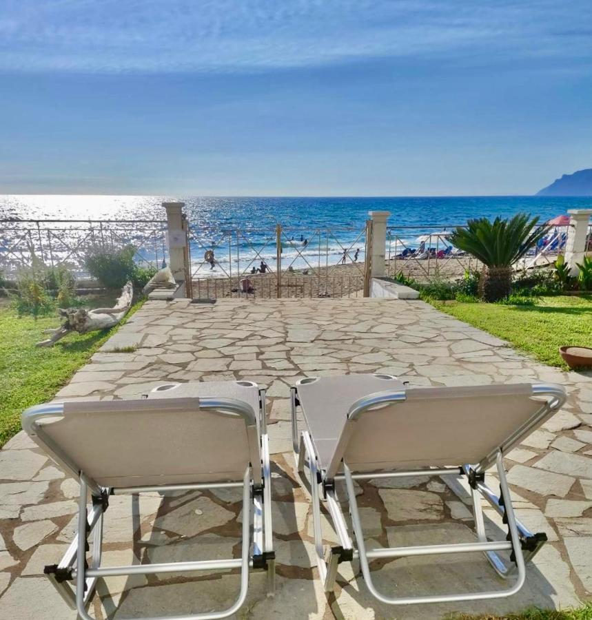 Nereides Apartments Agios Gordios  Dış mekan fotoğraf