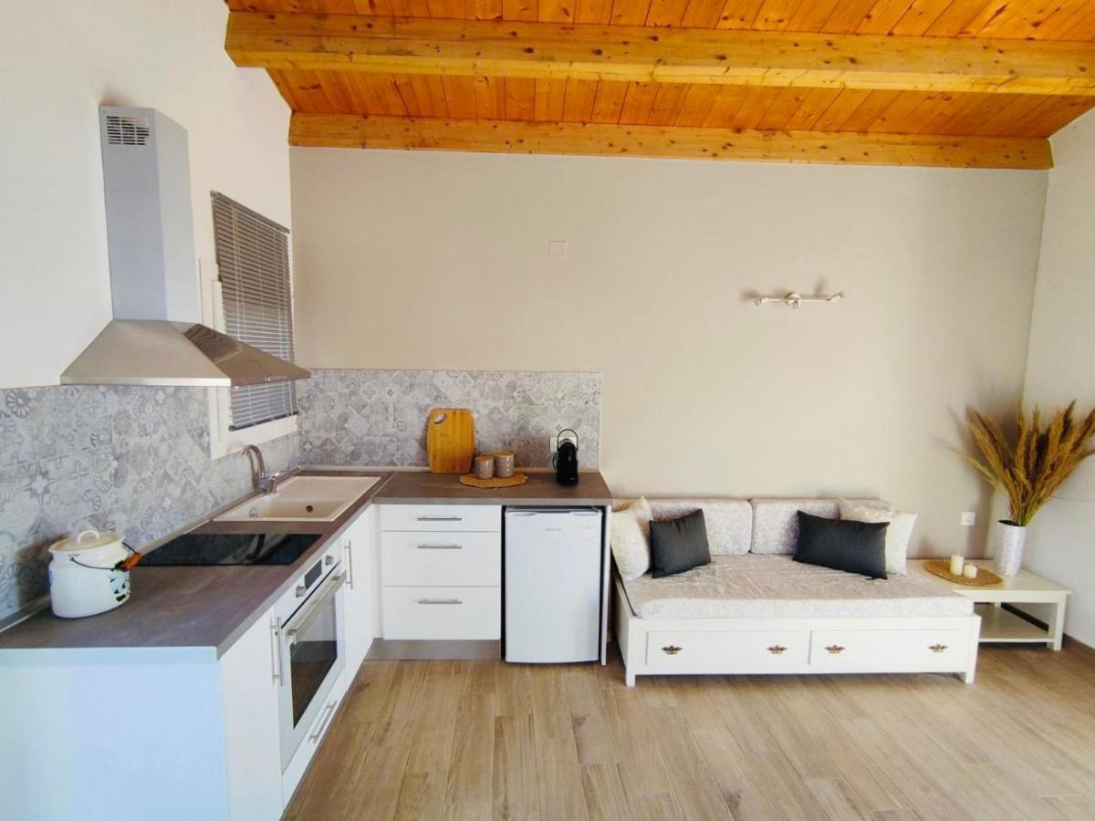 Nereides Apartments Agios Gordios  Dış mekan fotoğraf