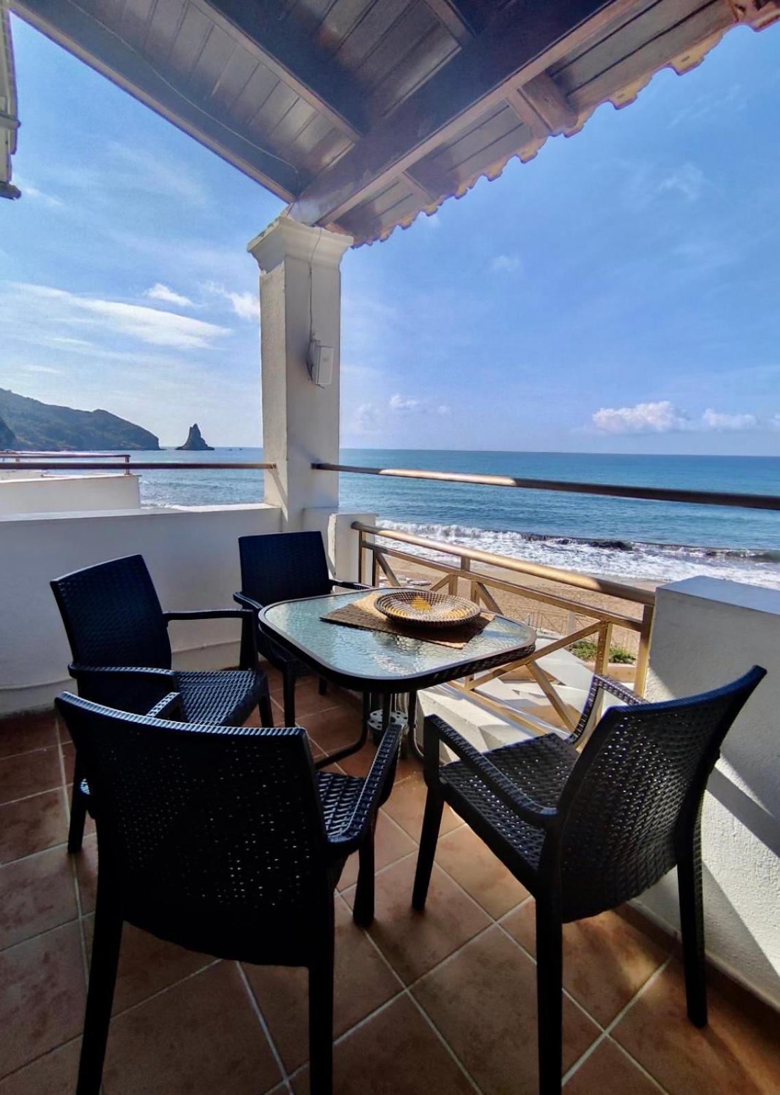 Nereides Apartments Agios Gordios  Dış mekan fotoğraf
