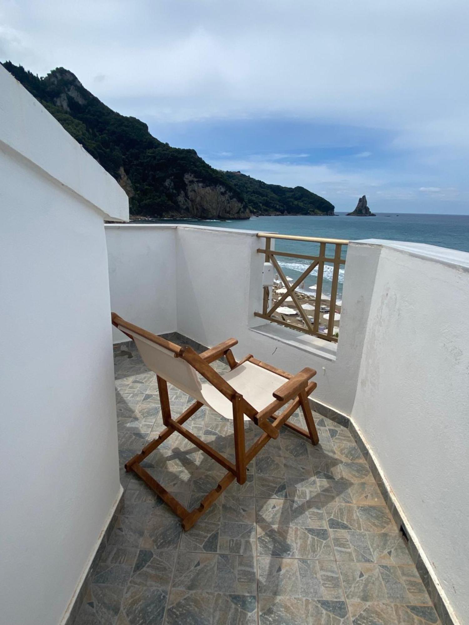 Nereides Apartments Agios Gordios  Dış mekan fotoğraf