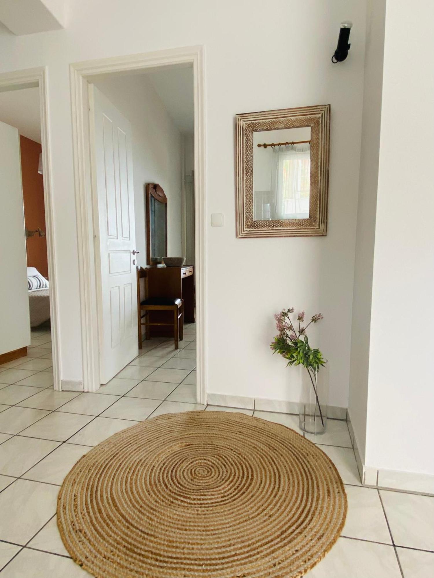 Nereides Apartments Agios Gordios  Dış mekan fotoğraf